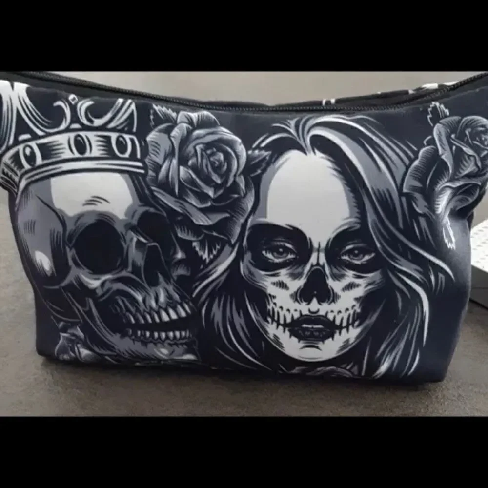 Make up bag SKULLS colorful +2 poly mailers 10x13